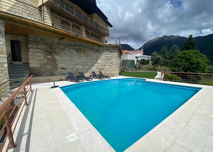 Chao Da Relva - Turismo & Natureza * ロリガ