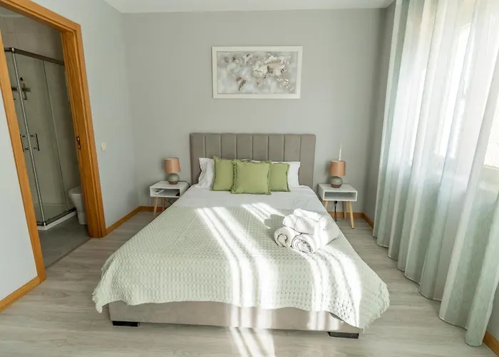 Chao Da Relva - Turismo & Natureza * ロリガ